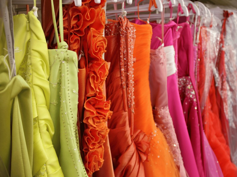 Pop Up Prom Shop at Stroud Library Pop Up Prom Shop at Stroud Library